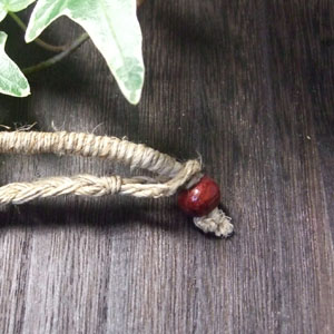 ガラスネックレス