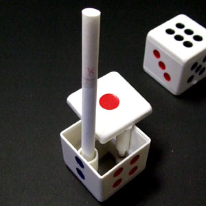 サイコロ灰皿
